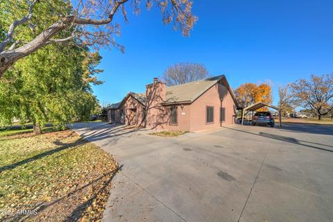 17248 E Desert Ln, Gilbert, AZ 85234 photo 3