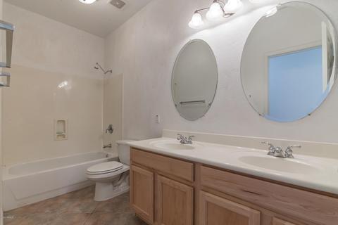 2552 E Magnolia Dr, Gilbert, AZ 85298 photo 4