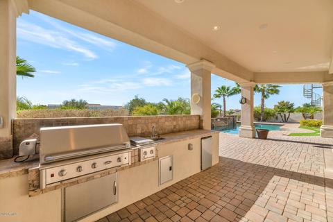 8305 E Leonora St, Mesa, AZ 85207 photo 38