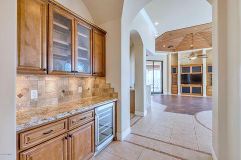 8305 E Leonora St, Mesa, AZ 85207 photo 9