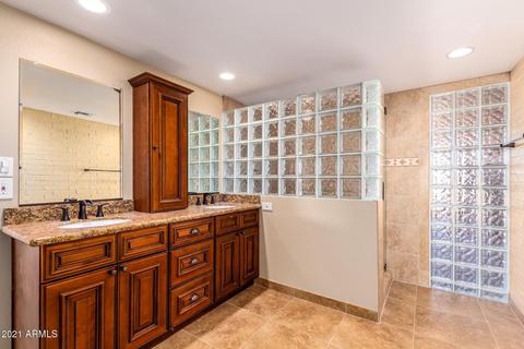 614 E Morgan Dr, Gilbert, AZ 85295 photo 10