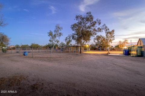 2093 N Grand Dr, Apache Junction, AZ 85120 photo 2