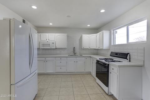 3402 W Solano Dr S, Phoenix, AZ 85017 photo 8