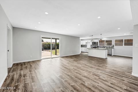3945 W Hearn Rd, Phoenix, AZ 85053 photo 6