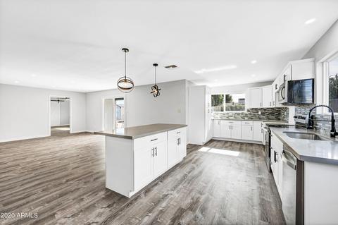 3945 W Hearn Rd, Phoenix, AZ 85053 photo 9