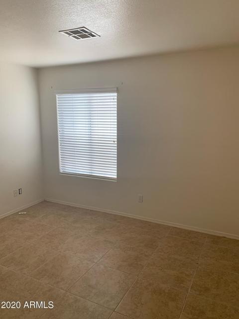 2622 E Helena Dr, Phoenix, AZ 85032 photo 5