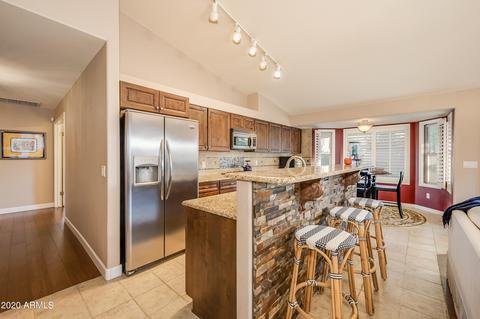 1711 E Mohawk Ln, Phoenix, AZ 85024 photo 9