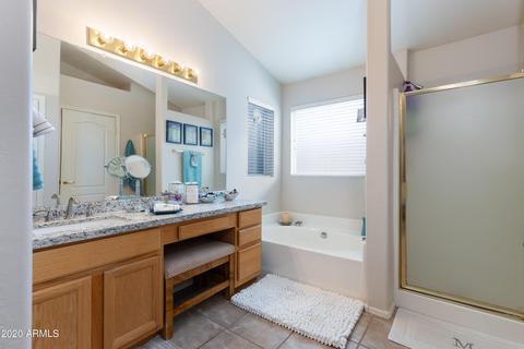 904 E Montoya Ln, Phoenix, AZ 85024 photo 8