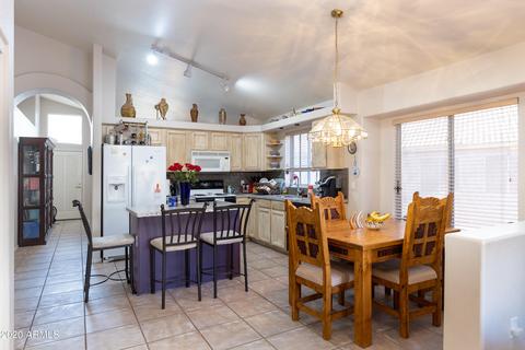 904 E Montoya Ln, Phoenix, AZ 85024 photo 4