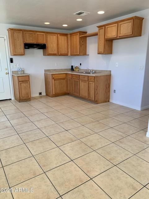 1002 E Durango St, Phoenix, AZ 85034 photo 4
