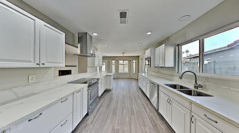 443 E Meadows Ln, Gilbert, AZ 85234 photo 4