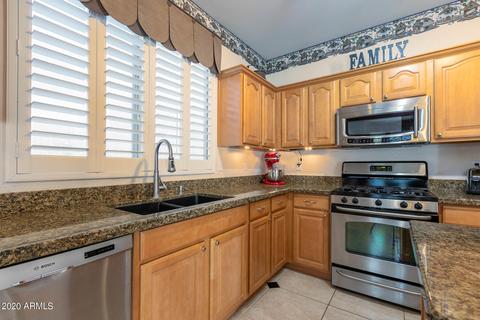 3217 E Oraibi Dr, Phoenix, AZ 85050 photo 13