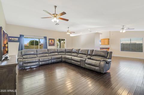 6735 Ensenada St, Mesa, AZ 85205 photo 2
