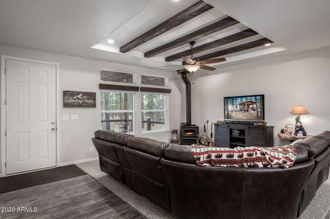 2152 Arrowhead Trl, Overgaard, AZ 85933 photo 7