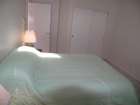 4403 E Glenhaven Dr, Phoenix, AZ 85048 photo 9