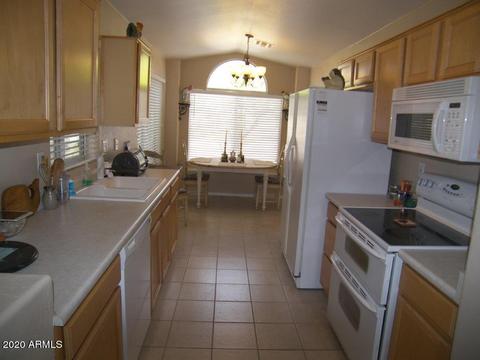 4403 E Glenhaven Dr, Phoenix, AZ 85048 photo 3
