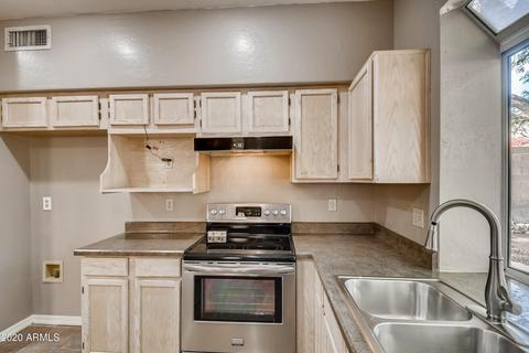 2332 E Hiddenview Dr, Phoenix, AZ 85048 photo 10