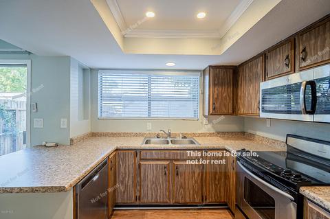 1025 E Bendix Dr, Tempe, AZ 85283 photo 8