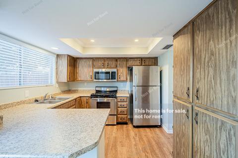 1025 E Bendix Dr, Tempe, AZ 85283 photo 4