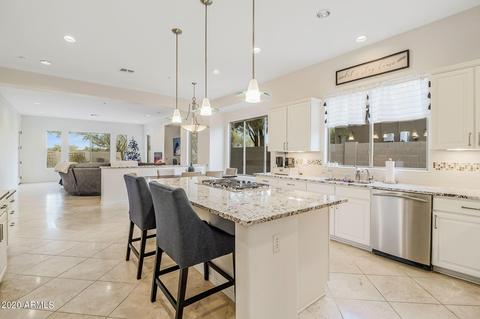 3976 Expedition Way, Phoenix, AZ 85050 photo 4