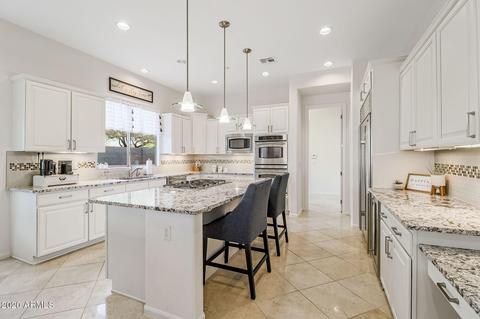3976 Expedition Way, Phoenix, AZ 85050 photo 3