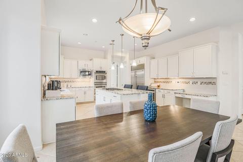 3976 Expedition Way, Phoenix, AZ 85050 photo 22
