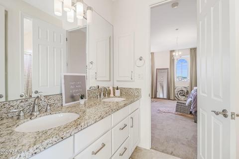 3976 Expedition Way, Phoenix, AZ 85050 photo 44