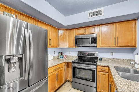 1136 W Mango Dr, Gilbert, AZ 85233 photo 11