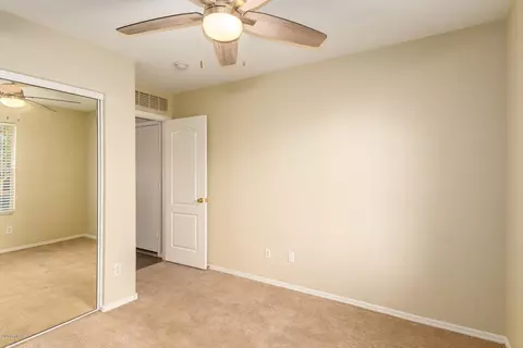 1025 E Grenadine Rd, Phoenix, AZ 85040 photo 11