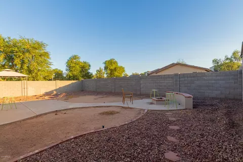 1025 E Grenadine Rd, Phoenix, AZ 85040 photo 19