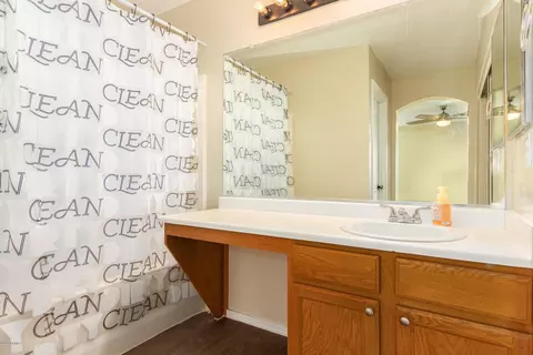 1025 E Grenadine Rd, Phoenix, AZ 85040 photo 17