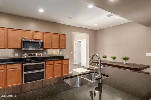 1709 E Grenadine Rd, Phoenix, AZ 85040 photo 12