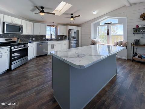 8107 E Larson Rd, Hereford, AZ 85615 photo 1