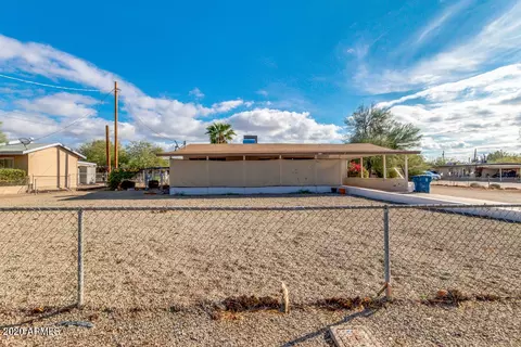 351 S Grand Dr, Apache Junction, AZ 85120 photo 2