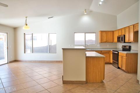 1923 E Vineyard Rd, Phoenix, AZ 85042 photo 12