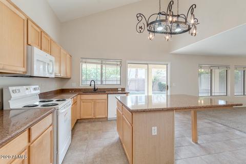 3671 E Linda Ln, Gilbert, AZ 85234 photo 9