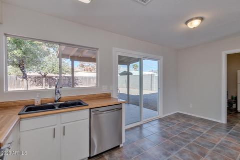 1004 E Osage Ave, Apache Junction, AZ 85119 photo 11