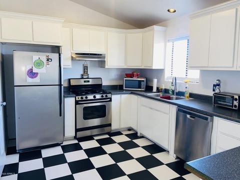 504 N Elizabeth Ave, Douglas, AZ 85607 photo 2