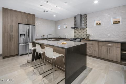 1406 E Whitton Ave, Phoenix, AZ 85014 photo 4