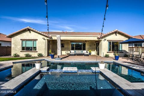 2841 E Bellflower Dr, Gilbert, AZ 85298 photo 2