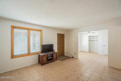 4502 E Osage Ct, Phoenix, AZ 85044 photo 7