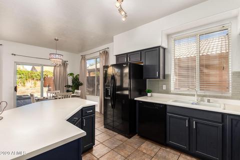4330 E Glenhaven Dr, Phoenix, AZ 85048 photo 6