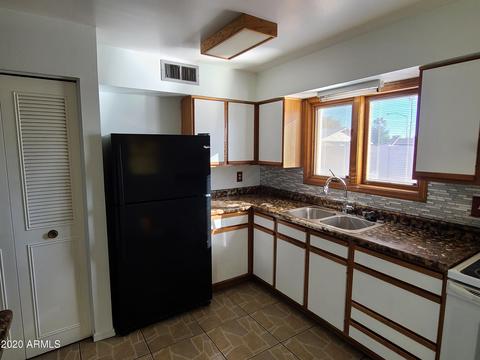 347 E Hampton Ave, Mesa, AZ 85210 photo 4