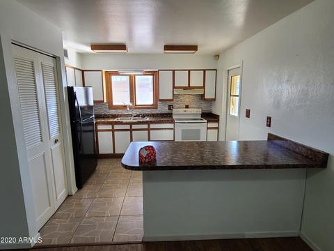 347 E Hampton Ave, Mesa, AZ 85210 photo 3