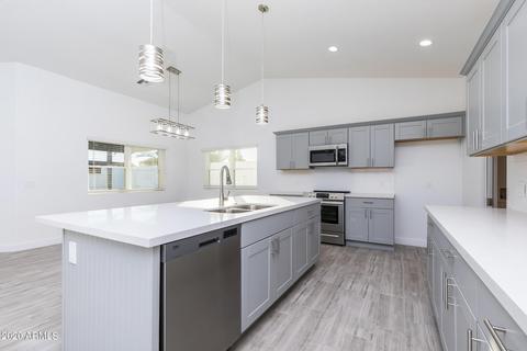 6349 E Ivy St, Mesa, AZ 85205 photo 9