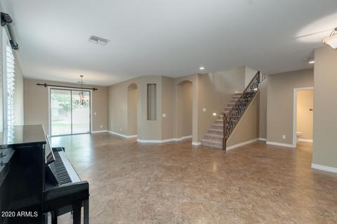 2706 E Carob Dr, Gilbert, AZ 85298 photo 9