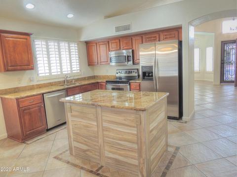4524 E Badger Way, Phoenix, AZ 85044 photo 3