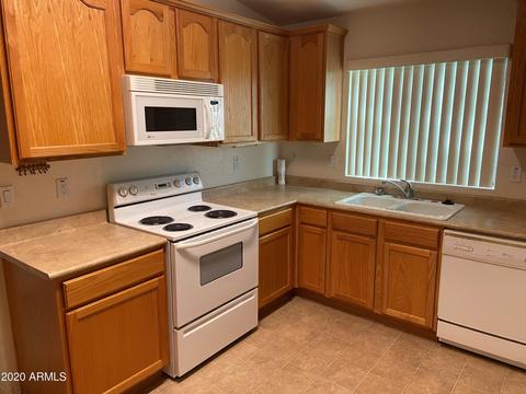 2101 S Meridian Rd #402, Apache Junction, AZ 85120 photo 2