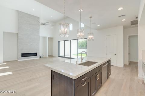 3907 E Sheila Ln, Phoenix, AZ 85018 photo 16