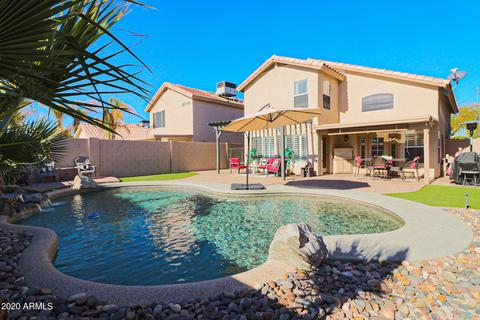 3917 E Kimberly Way, Phoenix, AZ 85050 photo 2